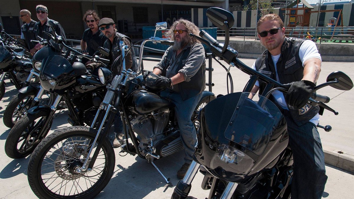 Sons Of Anarchy S3s Irish Journey To Rescue Jaxs Son